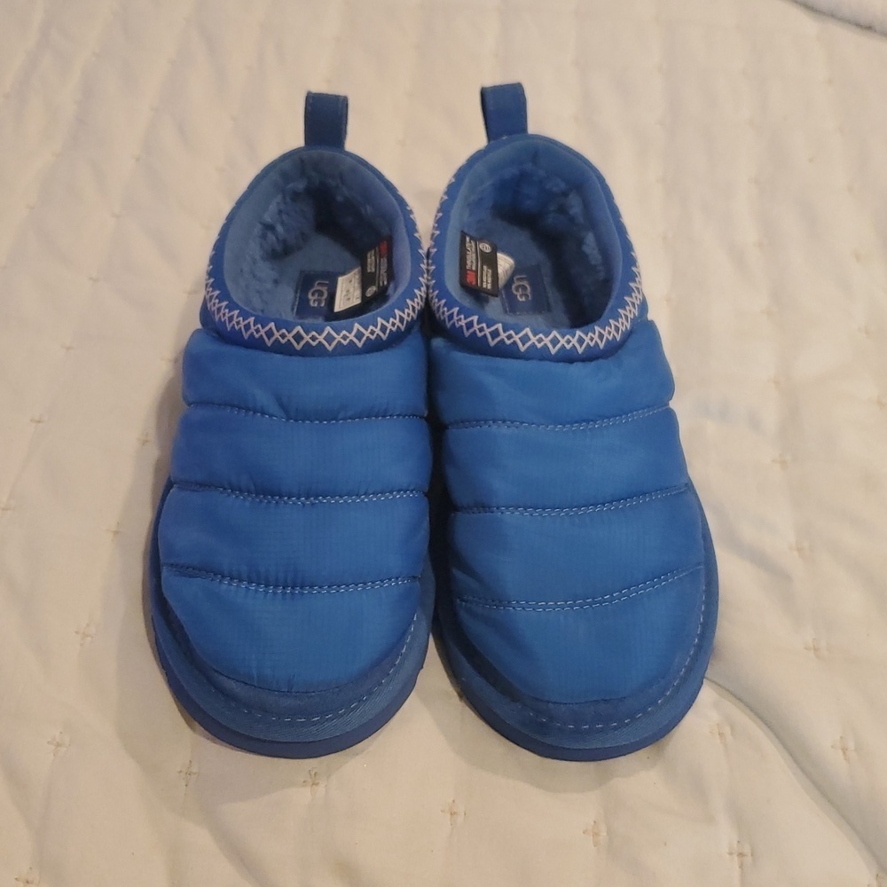 UGG WOMEN'S 8 TASMAN PUFFER SHEARLING LINED SLIPPERS ROYAL BLUE
